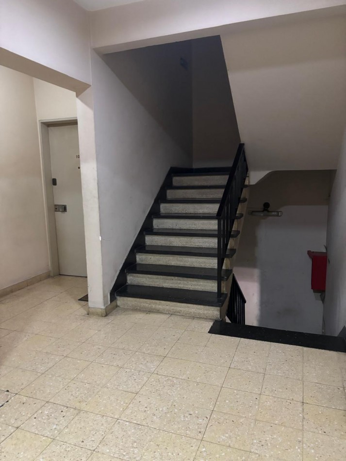 Departamnto en primer piso