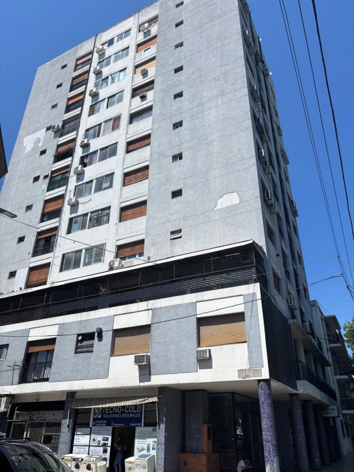 Departamnto en primer piso