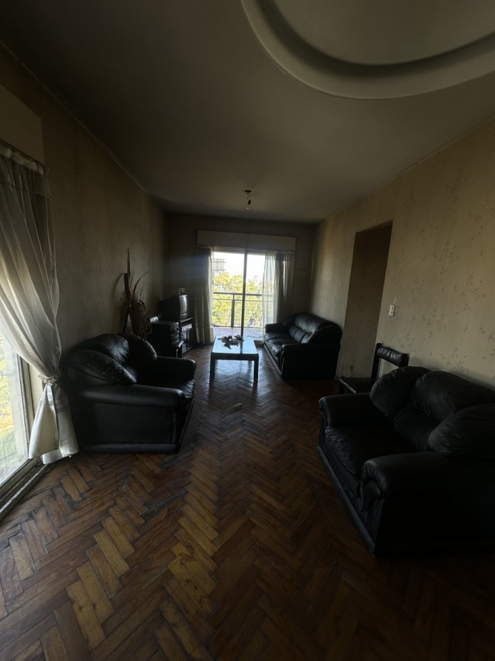 Depto en decimo piso contra frente abierto , vista panoramica, super luminoso en Villa Devoto