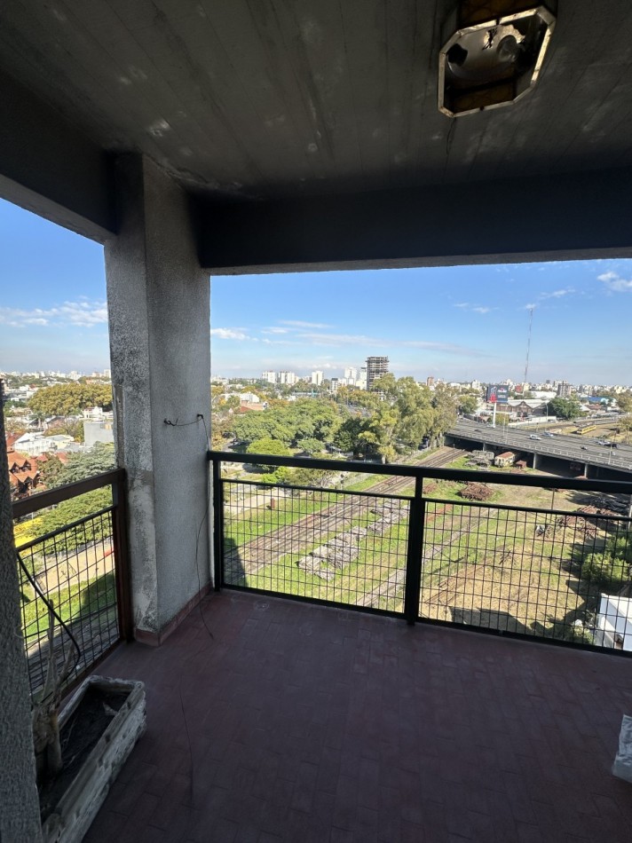 Depto en decimo piso contra frente abierto , vista panoramica, super luminoso en Villa Devoto